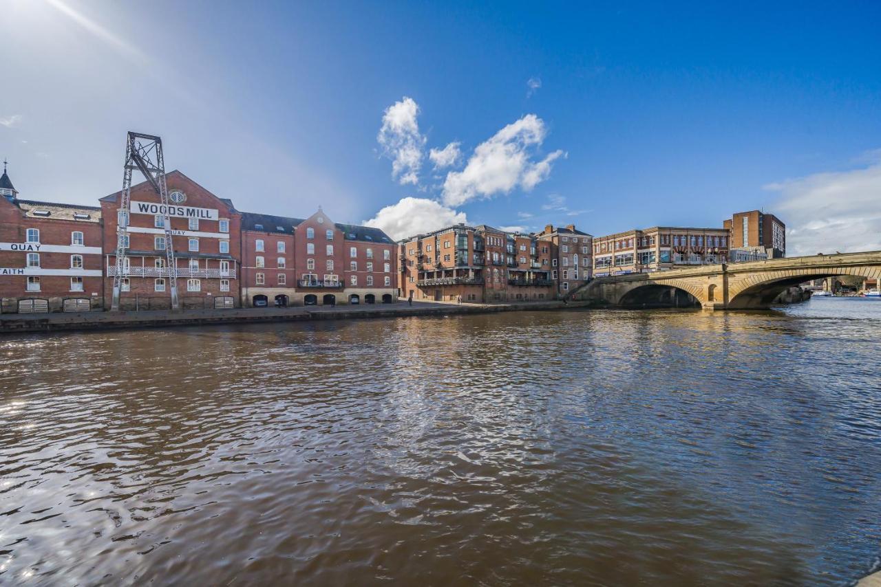 Woodsmill Quay Riverside Apartment - Heart Of York Exterior photo